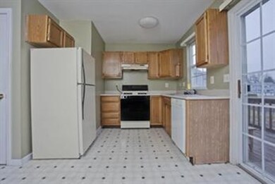 54 Waters Edge, Ludlow, MA 01056 - photo 5