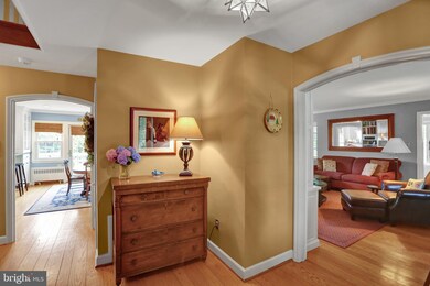 16 Maple Ave, Reading, PA 19607 - photo 4