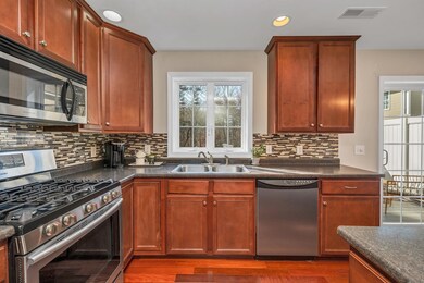 37 Townsend Dr, Dover, NH 03820 - photo 6