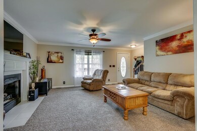 157 Hickory Hollow Dr, Dickson, TN 37055 - photo 5