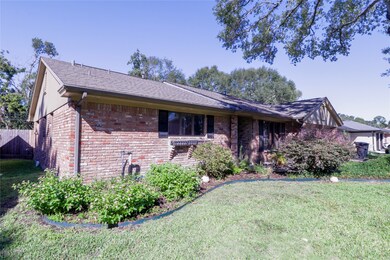 4431 Apollo St, Houston, TX 77018 - photo 2