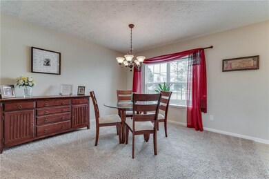 2648 Monarchy Ln, Greenwood, IN 46143 - photo 6