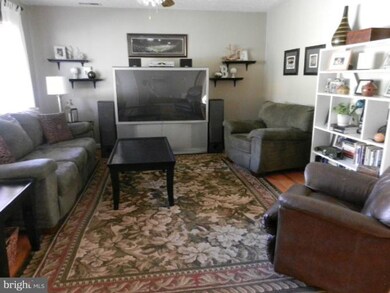 518 Whitacre St, Winchester, VA 22601 - photo 5