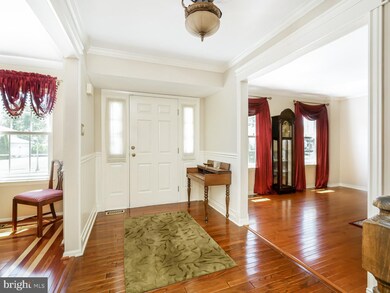 307 Hidden Spring Ln, Langhorne, PA 19047 - photo 6