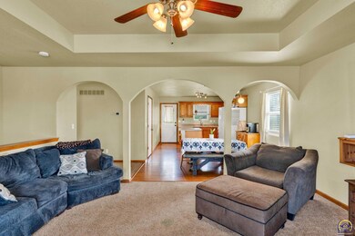 203 SE 44th Terrace, Topeka, KS 66609 - photo 6