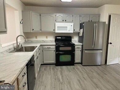 110 Healy Ct, Stafford, VA 22554 - photo 3