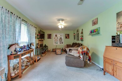 2276 Old Tullahoma Hwy unit 2276, Manchester, TN 37355 - photo 4