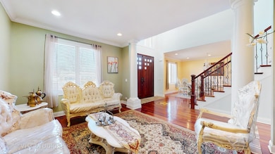 6909 Beckwith Rd, Morton Grove, IL 60053 - photo 3