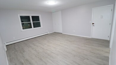 139 Litchfield Pines Dr unit D, Leominster, MA 01453 - photo 5