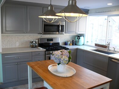 236 Division St, West Harwich, MA 2671 - photo 4