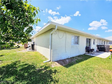 721 Hightower Ave S, Lehigh Acres, FL 33973 - photo 4