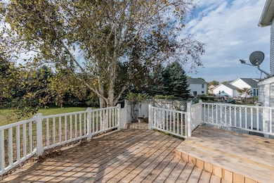 1728 Shearwater Cir E, Huron, OH 44839 - photo 2