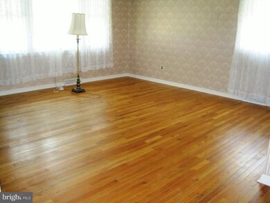 322 Cramer Ave, West Deptford, NJ 08096 - photo 5