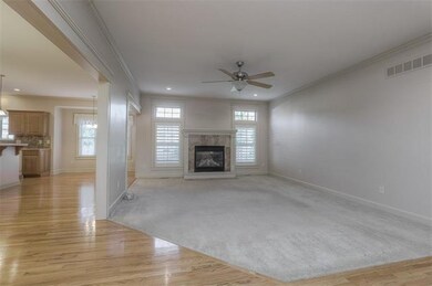 708 Redtop Ln, Raymore, MO 64083 - photo 7