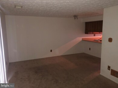 16302 Pennsbury Way, Bowie, MD 20716 - photo 6