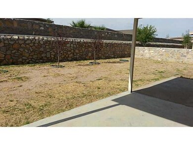 14337 Desert Sage Dr, Horizon City, TX 79928 - photo 3