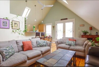 3 Hagar St unit 3, Jamaica Plain, MA 02130 - photo 2