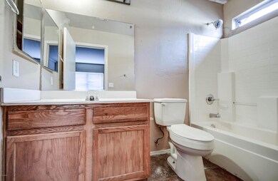 Master Bath pic-2