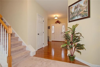 2827 Eagle Nest Ln, Nazareth, PA 18064 - photo 5