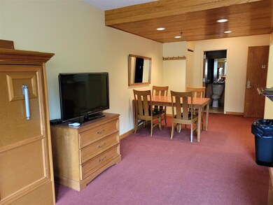 90 Loon Mountain Rd unit 945C, Lincoln, NH 03251 - photo 4