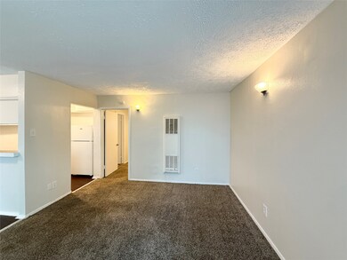 3629 N Macgregor Way unit 3, Houston, TX 77004 - photo 3