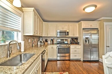 35 Howard St unit 1, Watertown, MA 02472 - photo 4