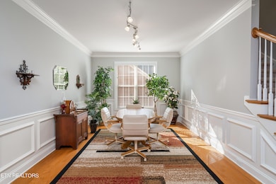 Tons of Molding in Dining Room