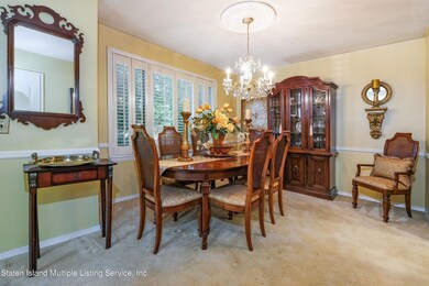 25 Rumson Rd Staten Island, NY 10314 09