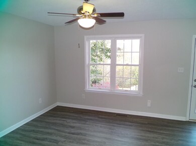 204 Village Dr, Frankfort, KY 40601 - photo 7