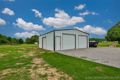 11053 Hutchins Addition Rd, Thackerville, OK 73459 - photo 4