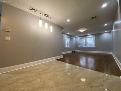27 Grand Blvd unit B, Scarsdale, NY 10583 - photo 4