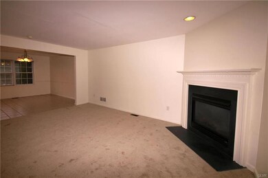 1383 Mohr Cir, Macungie, PA 18062 - photo 7