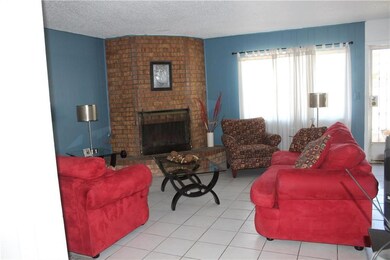 10709 Pescador Dr, El Paso, TX 79935 - photo 7