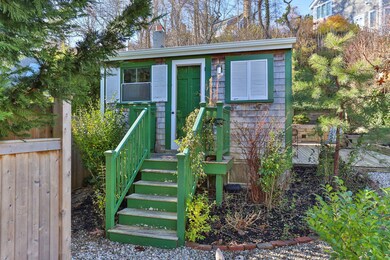 2-web-or-mls-14-w-vine-st-4
