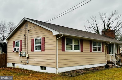 545 Morton Ave, Rosenhayn, NJ 08352 - photo 2