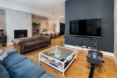 8 Warren St unit 2W, New York, NY 10007 - photo 2