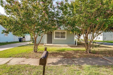 506 E Willingham St, Cleburne, TX 76031 - photo 5