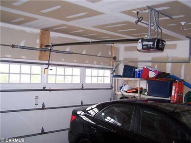 Parking Lot/Garage