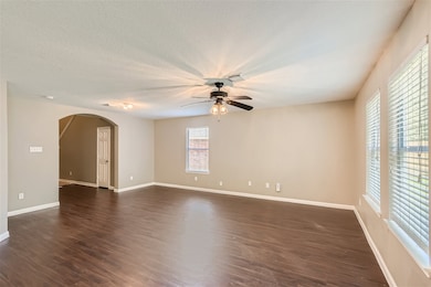 11811 Belle Ct, Pinehurst, TX 77362 - photo 5