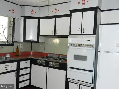 1118 Laurel Rd, Beverly, NJ 08010 - photo 6