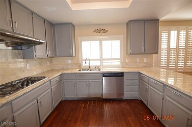 8399 Abita Cir, Las Vegas, NV 89147 - photo 6