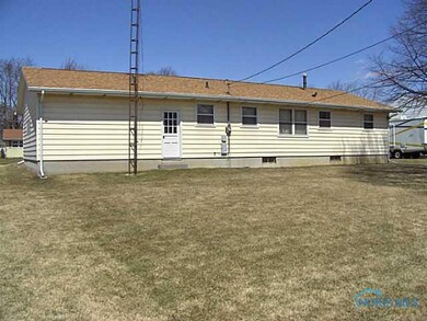 217 E Williams St, Archbold, OH 43502 - photo 4