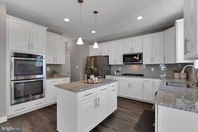 10093 Wincopia Farms Way, Laurel, MD 20723 - photo 4