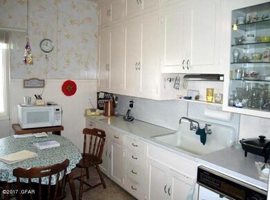 MAIN LEVEL KITCHEN A