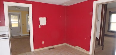 207 1st St, Winchester, KS 66097 - photo 4