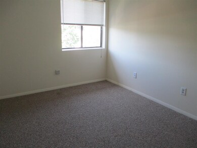 1534 Blackstone Dr unit 34, Nashua, NH 03063 - photo 7