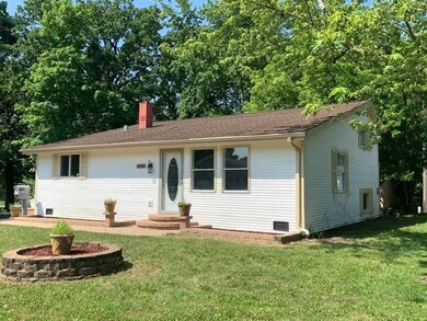 1306 Sacramento Dr, Carpentersville, IL 60110 - photo 2