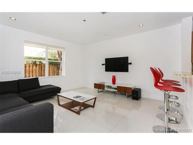 7032 NW 114th Ct, Doral, FL 33178 - photo 6