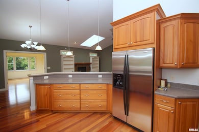 5529 Baraboo Ct, Davenport, IA 52804 - photo 5