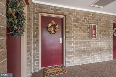 14 Bandon Ct unit 302, Lutherville Timonium, MD 21093 - photo 3